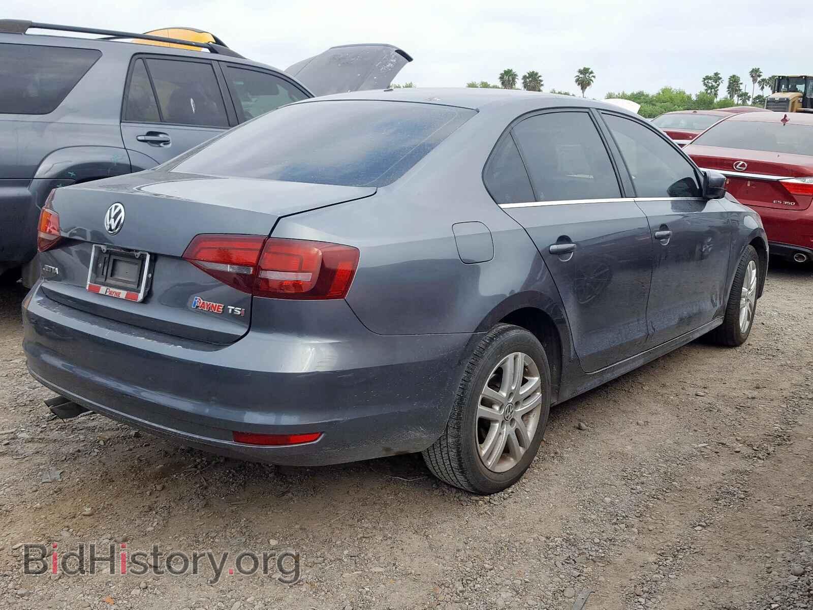 2017 VOLKSWAGEN JETTA - VIN: 3VW2B7AJXHM315767 - Фото 4
