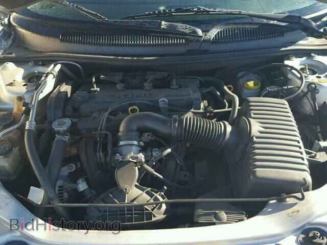 2005 CHRYSLER SEBRING - VIN: 1C3EL46X65N624828 - Фото 7