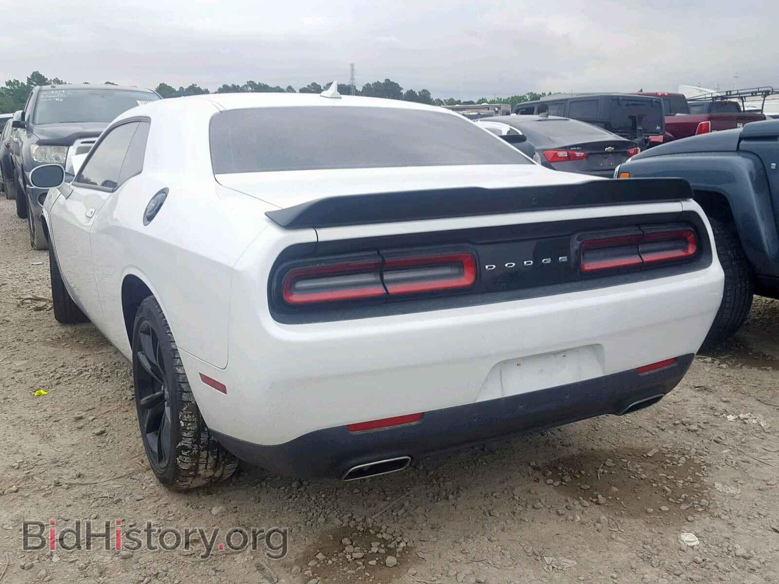 2018 DODGE CHALLENGER - VIN: 2C3CDZAGXJH215064 - Фото 3
