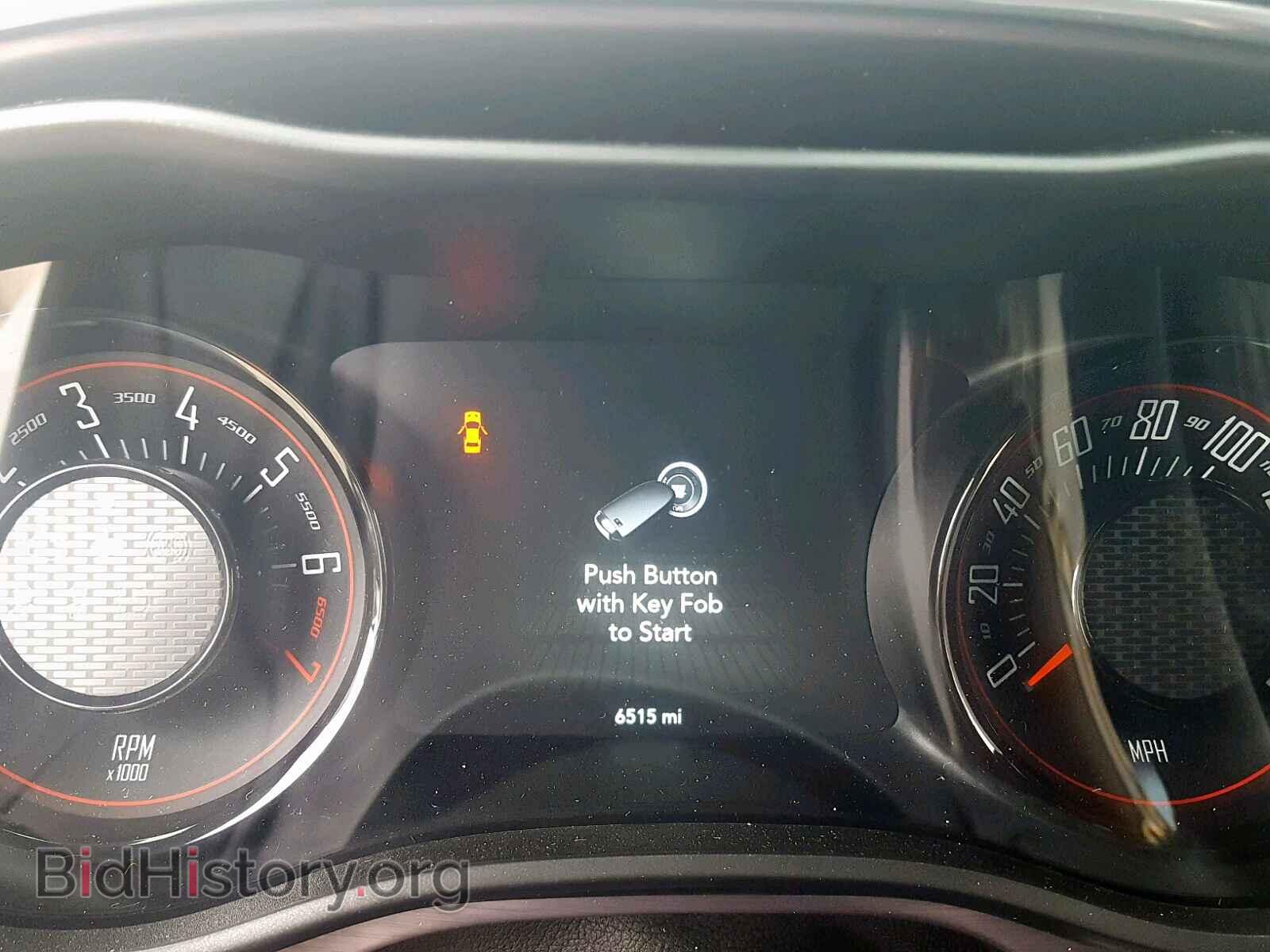 2018 DODGE CHALLENGER - VIN: 2C3CDZAGXJH215064 - Фото 8
