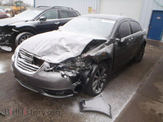 2013 CHRYSLER 200 - VIN: 1C3CCBBB9DN585947 - Фото 2