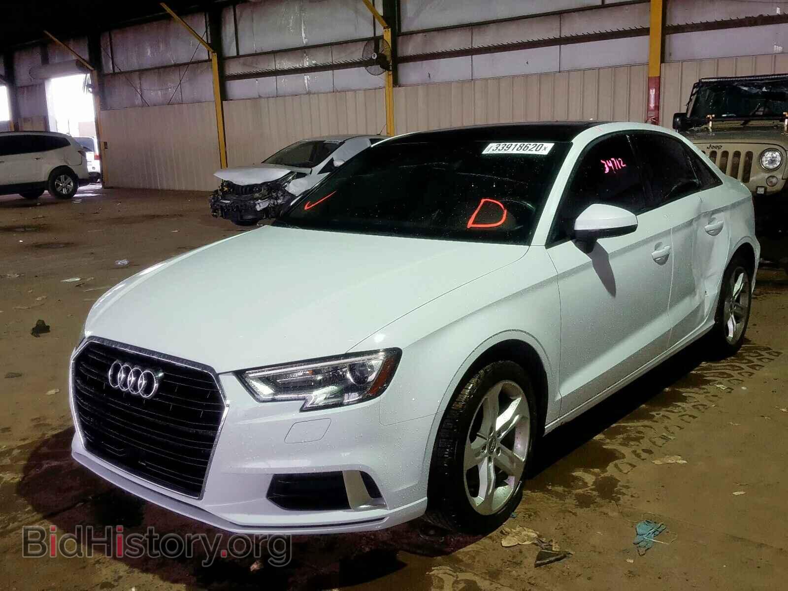 2017 AUDI A3 - VIN: WAUAUGFF1H1038837 - Фото 2