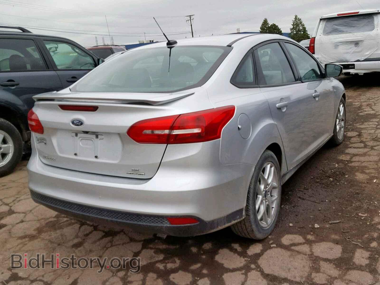 2015 FORD FOCUS SE - VIN: 1FADP3F21FL360835 - Фото 4
