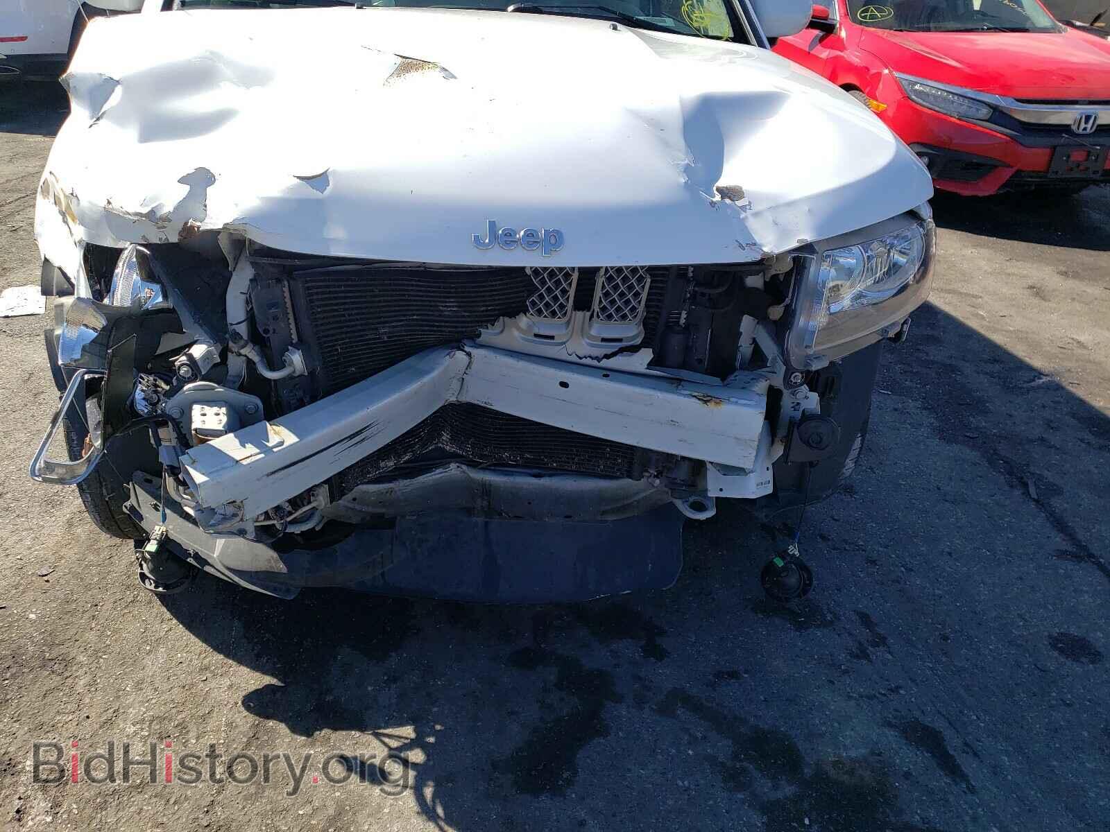 2015 JEEP COMPASS - VIN: 1C4NJDEB3FD207875 - Photo 9