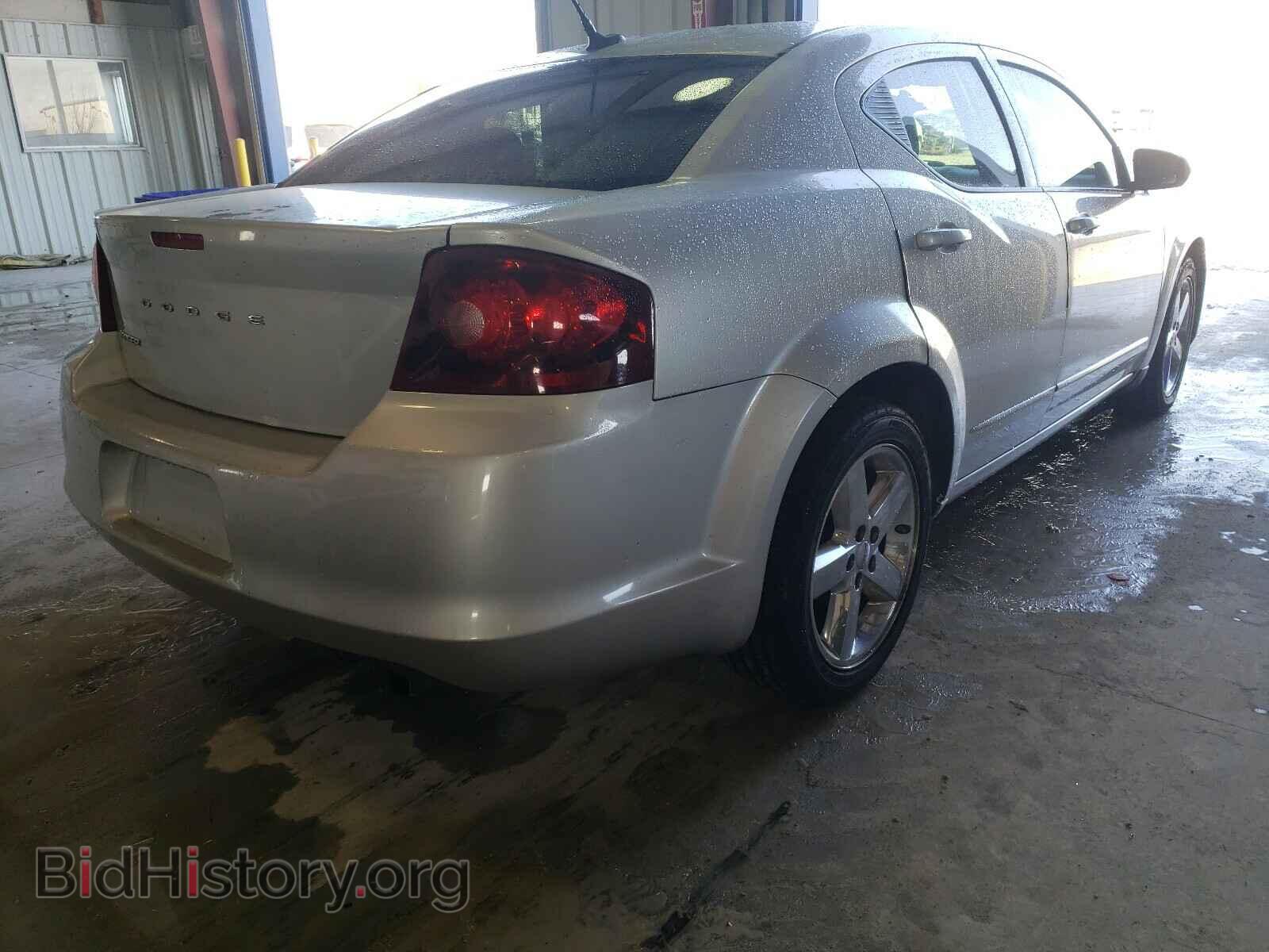 2011 DODGE AVENGER - VIN: 1B3BD1FBXBN561292 - Фото 4
