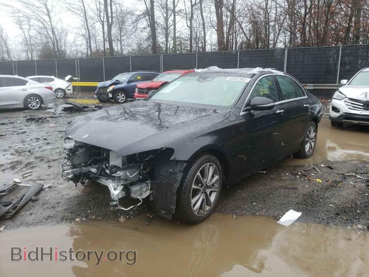 2018 MERCEDES-BENZ E-CLASS - VIN: WDDZF6GB5JA437672 - Фото 2