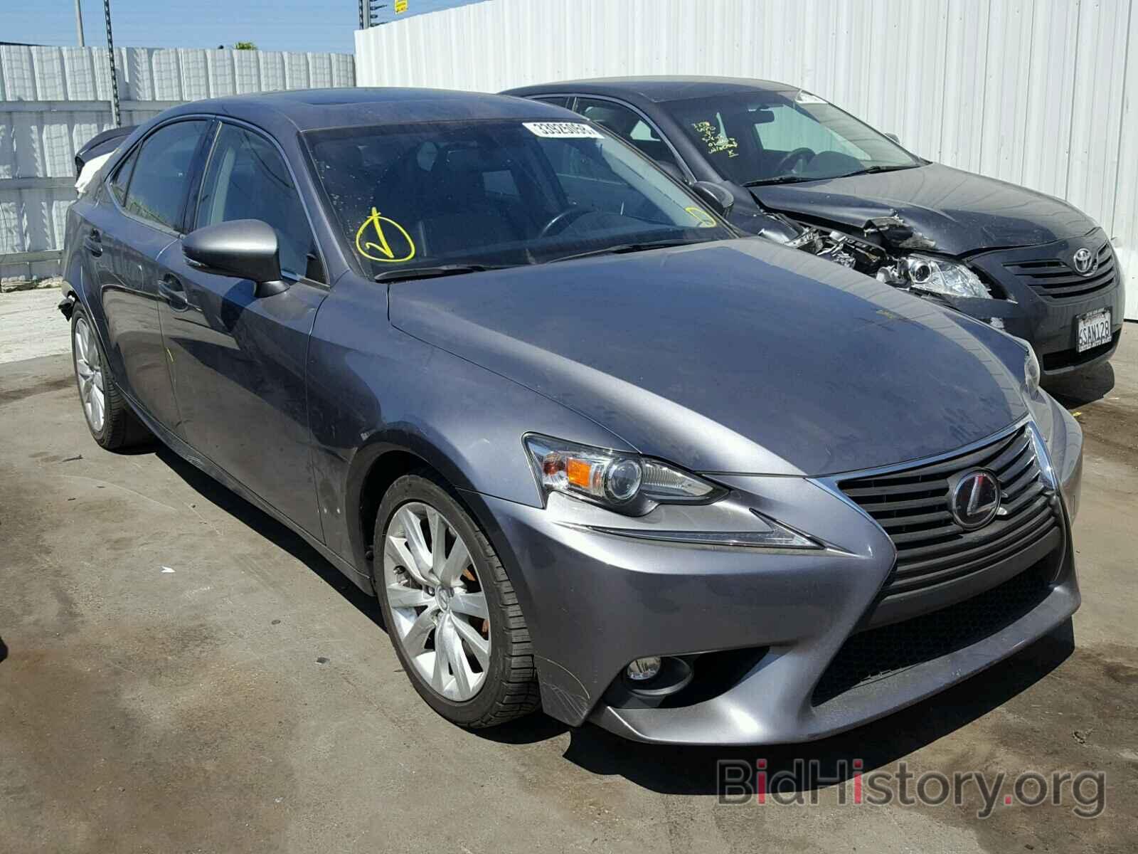 Photo JTHBA1D26G5004072 - LEXUS IS200 2016