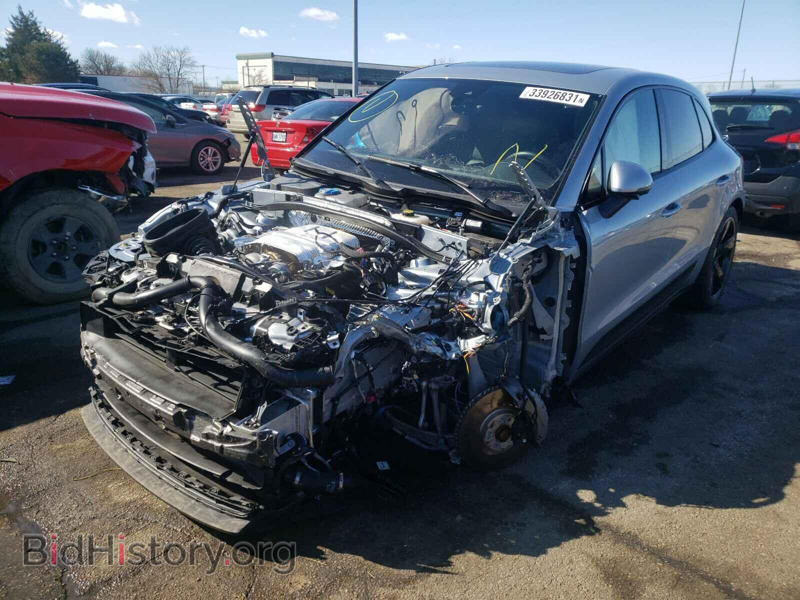 2020 PORSCHE MACAN - VIN: WP1AB2A56LLB32721 - Photo 2