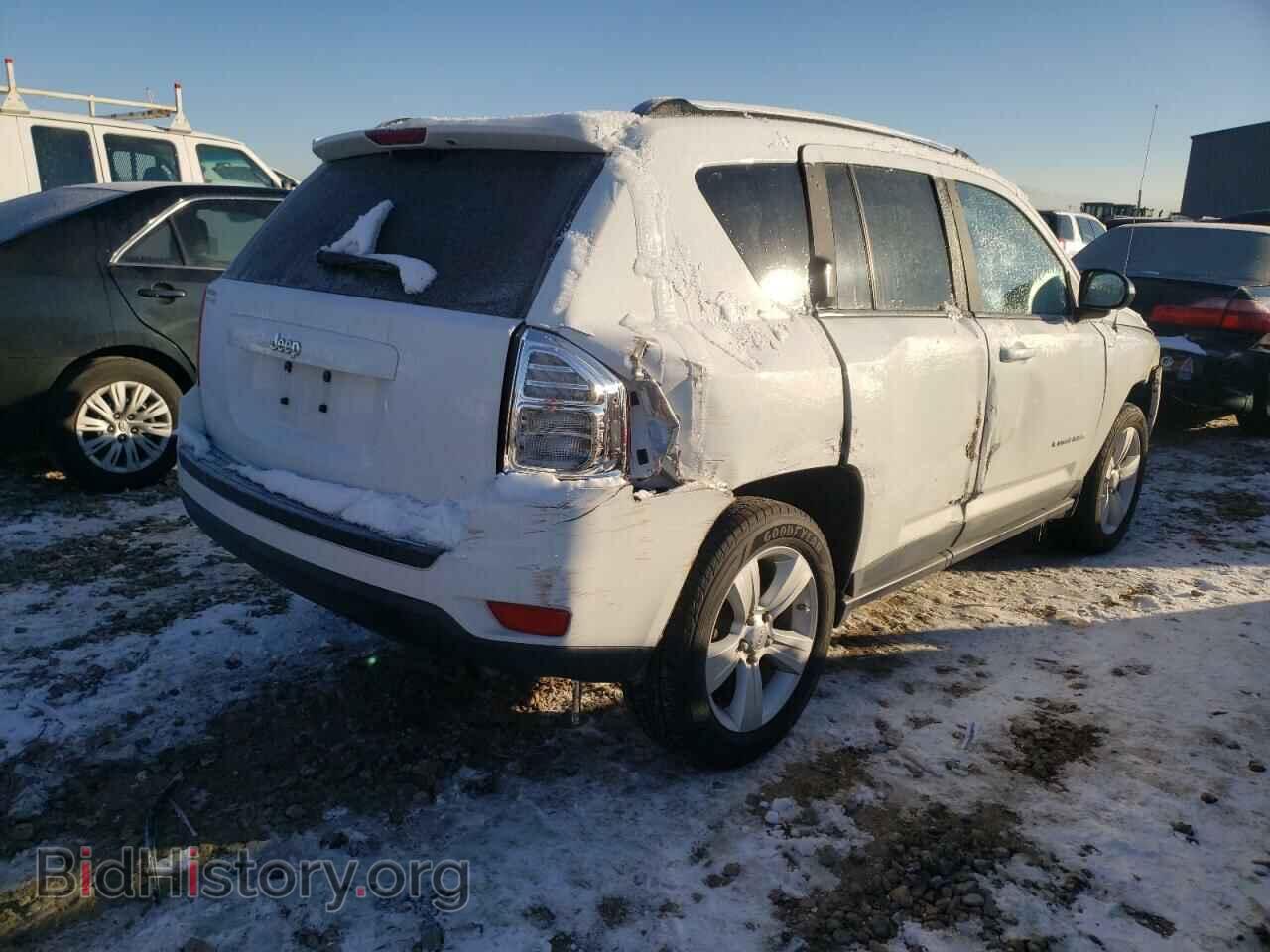 2011 JEEP COMPASS - VIN: 1J4NT1FA8BD170955 - Photo 4