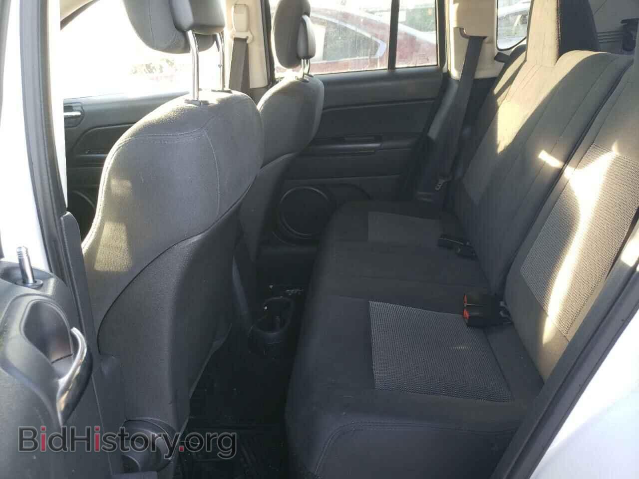 2011 JEEP COMPASS - VIN: 1J4NT1FA8BD170955 - Photo 6