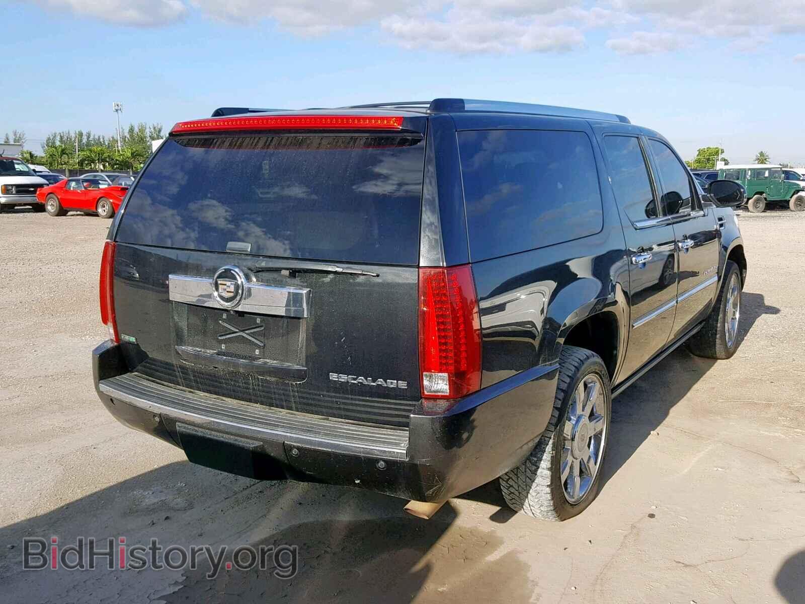 2011 CADILLAC ESCALADE E - VIN: 1GYS4JEF5BR225040 - Фото 4