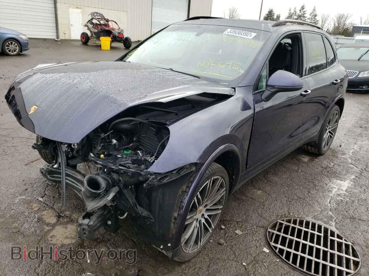2017 PORSCHE CAYENNE - VIN: WP1AA2A29HKA90714 - Фото 2
