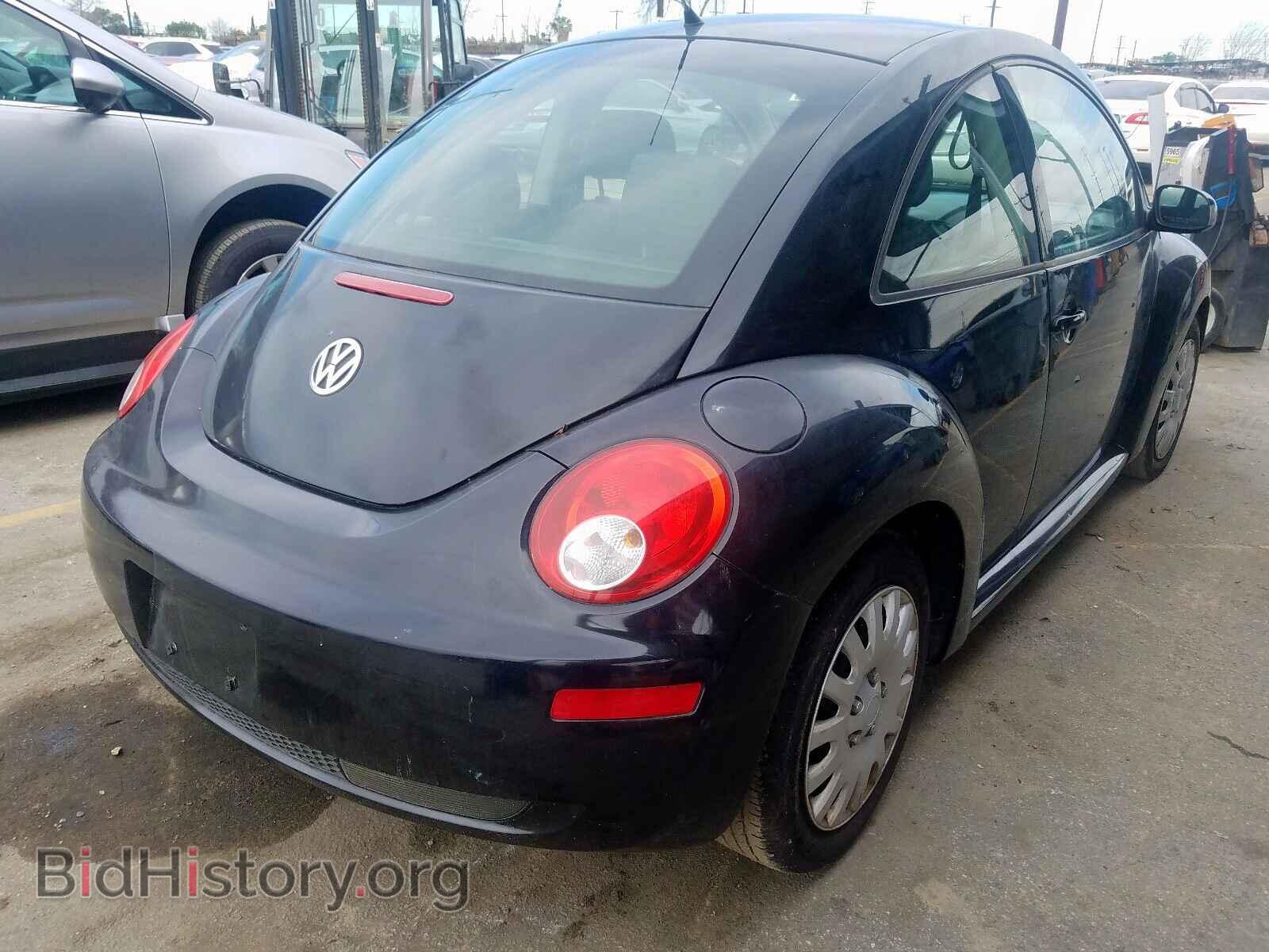 2010 VOLKSWAGEN BEETLE - VIN: 3VWPG3AG9AM011503 - Фото 4