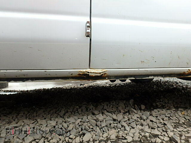2000 FORD ECONOLINE - VIN: 1FTNE2423YHB39373 - Photo 10