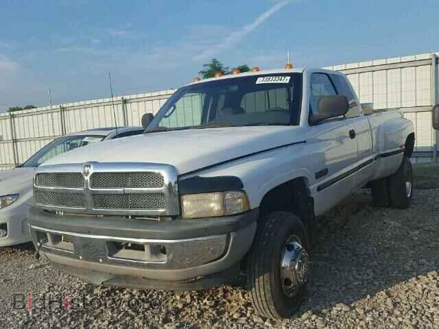 1998 DODGE RAM 3500 - VIN: 1B7MF33D7WJ136077 - Фото 2