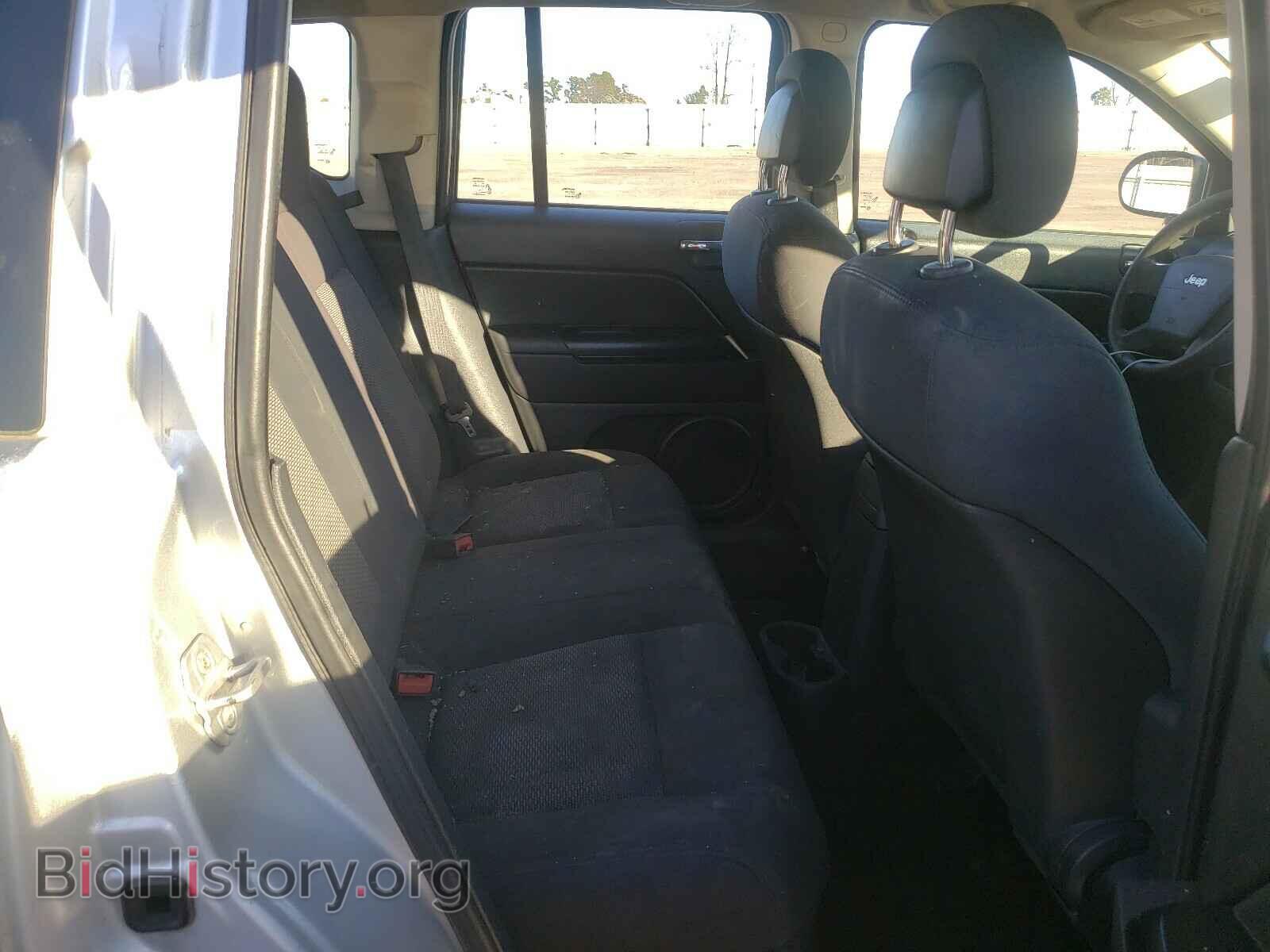 2010 JEEP COMPASS - VIN: 1J4NT4FB8AD612173 - Фото 6