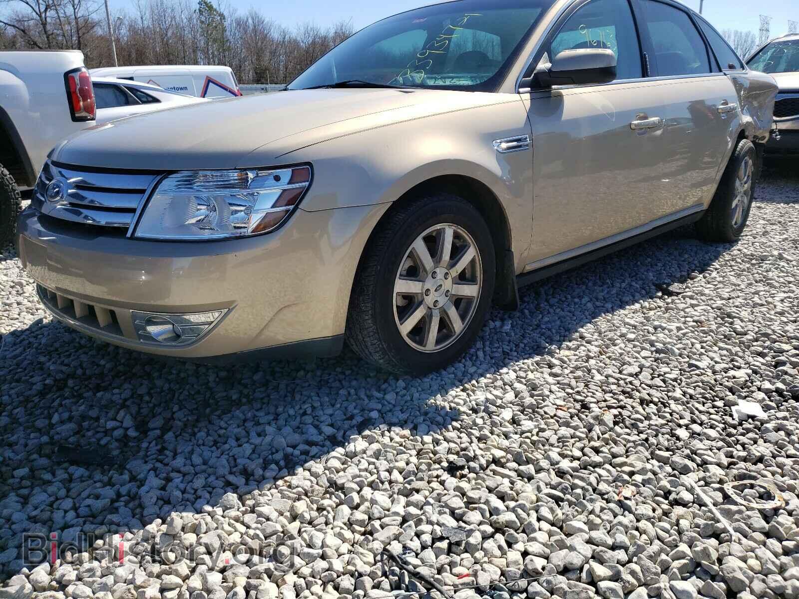 2008 FORD TAURUS - VIN: 1FAHP24W88G147877 - Фото 2