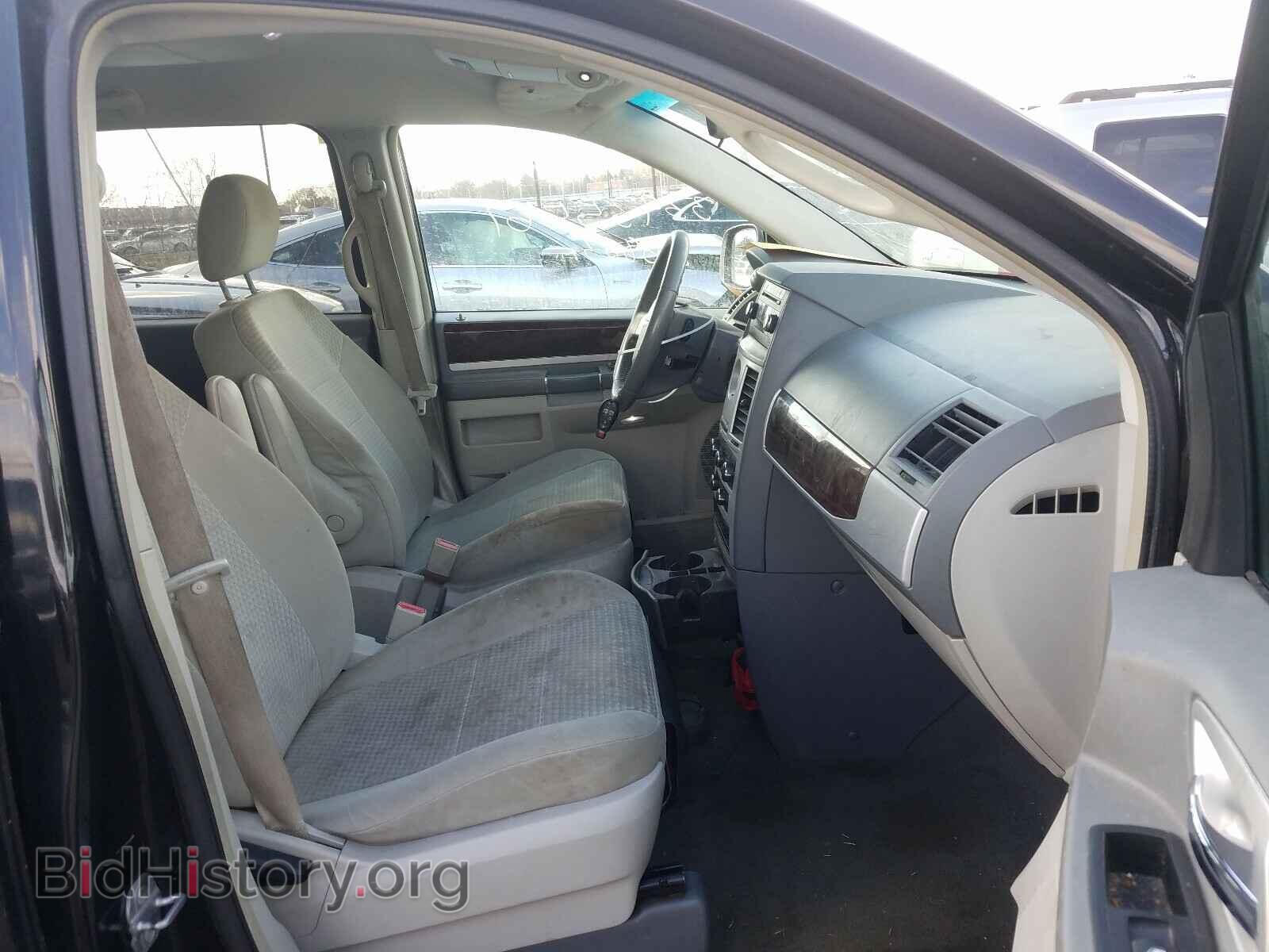 2009 CHRYSLER MINIVAN - VIN: 2A8HR54139R678715 - Фото 5