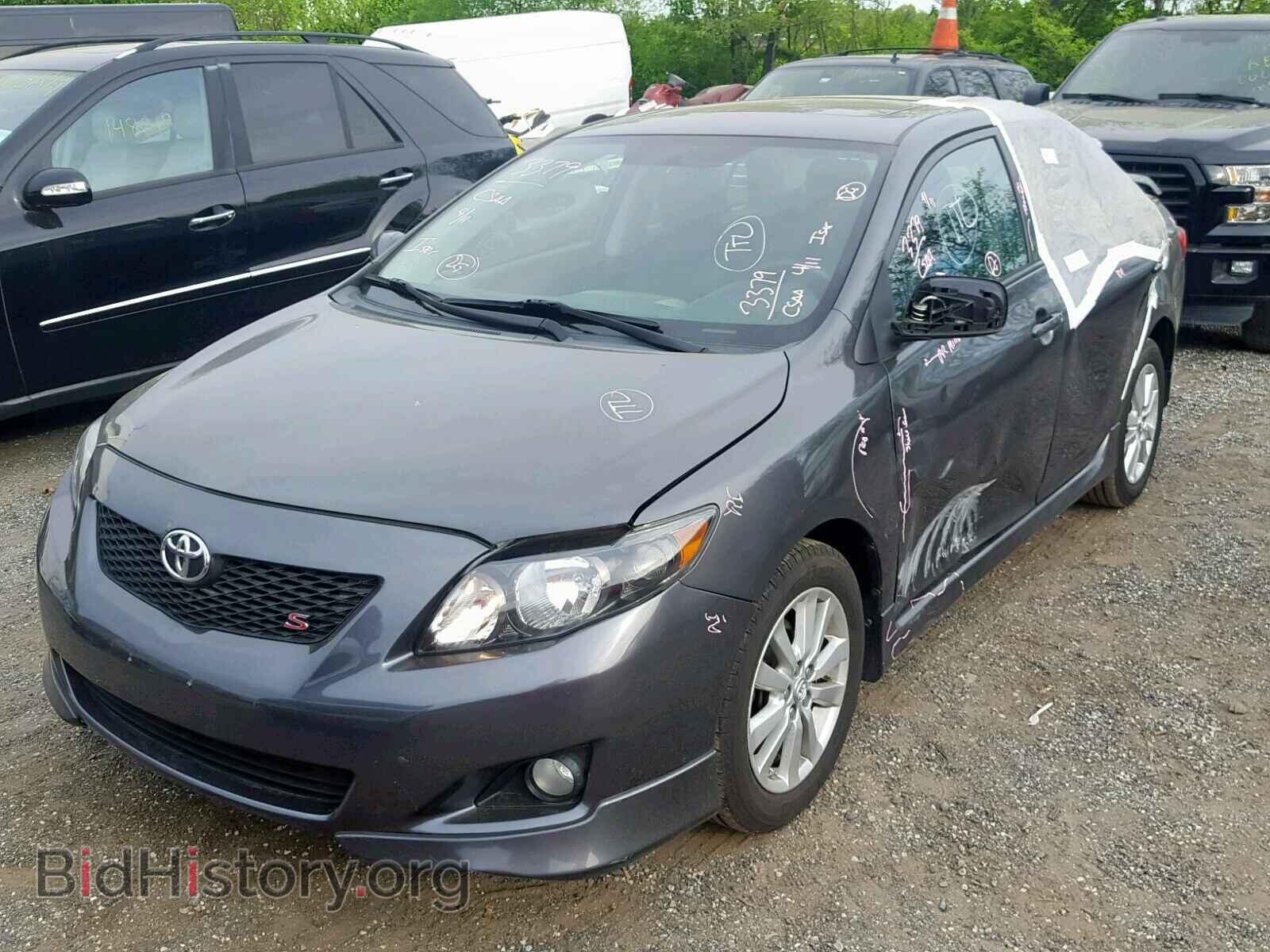 2010 TOYOTA COROLLA BA - VIN: 2T1BU4EE3AC230065 - Фото 2