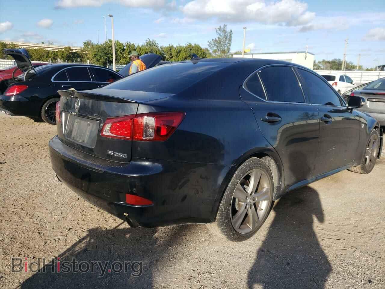 2011 LEXUS IS - VIN: JTHBF5C21B5133128 - Фото 4