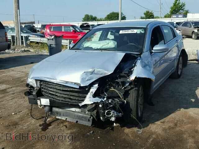 2013 CHRYSLER 200 - VIN: 1C3CCBBB2DN666420 - Фото 2