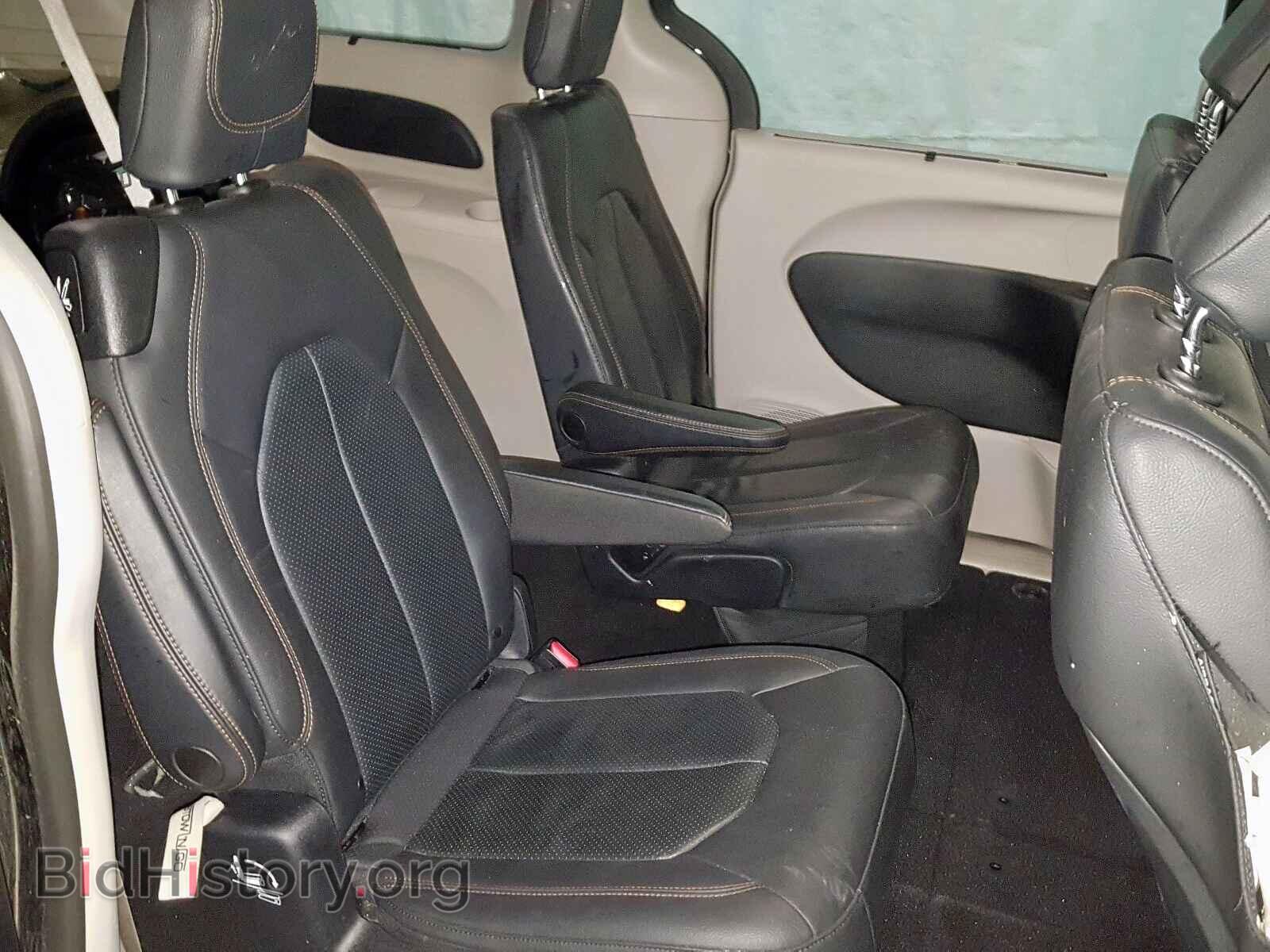 2019 CHRYSLER PACIFICA T - VIN: 2C4RC1BG2KR685321 - Фото 6