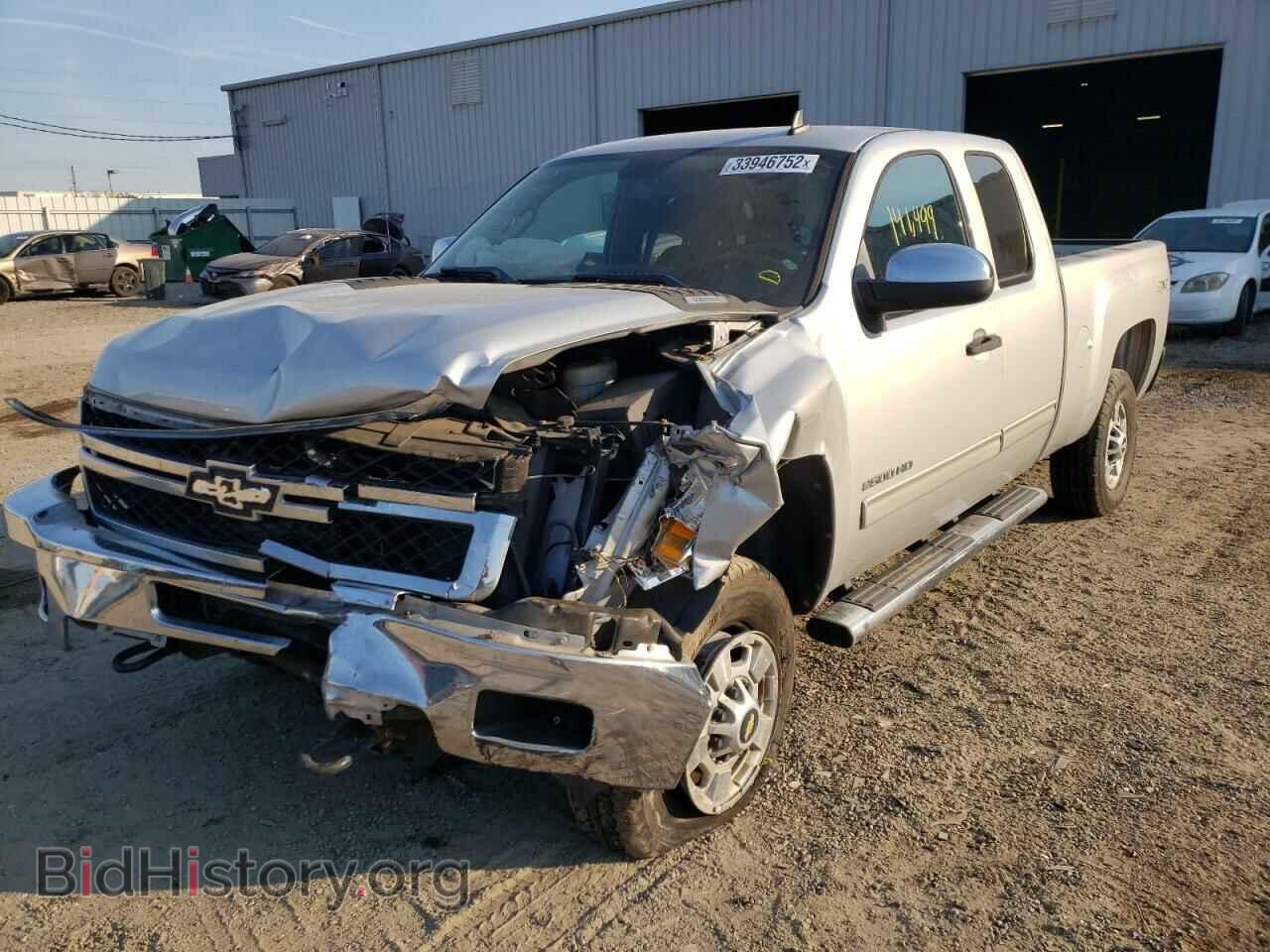 2011 CHEVROLET SILVERADO - VIN: 1GC2KXCG0BZ152248 - Фото 2