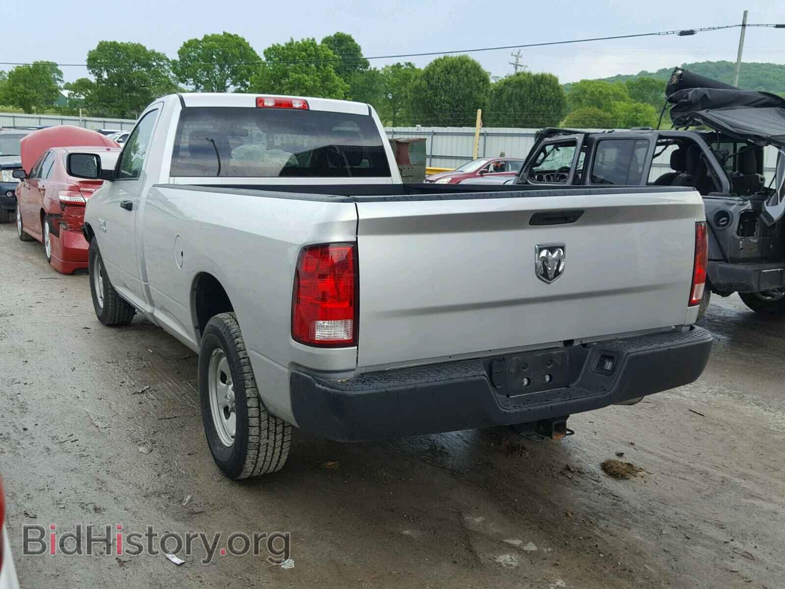2017 RAM 1500 ST - VIN: 3C6JR6DG6HG542450 - Фото 3