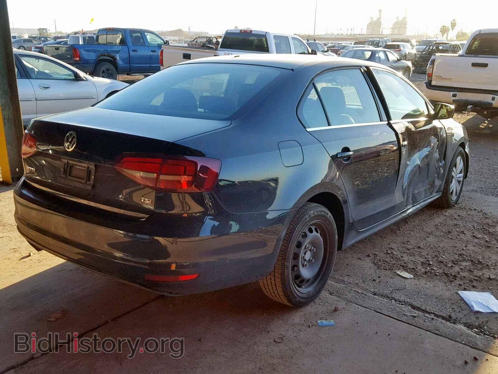 2017 VOLKSWAGEN JETTA - VIN: 3VW2B7AJ3HM366575 - Фото 4