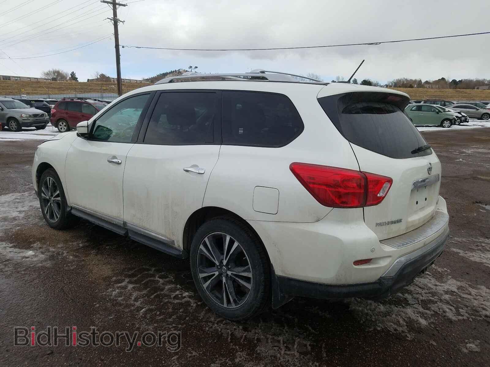2017 NISSAN PATHFINDER - VIN: 5N1DR2MM4HC632604 - Фото 3