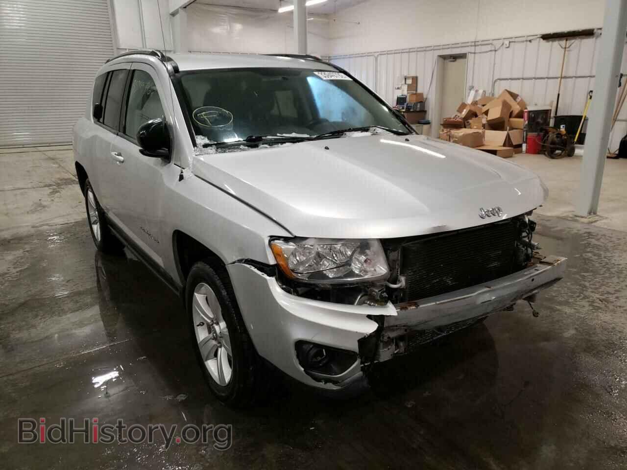 Photo 1J4NT1FBXBD264411 - JEEP COMPASS 2011