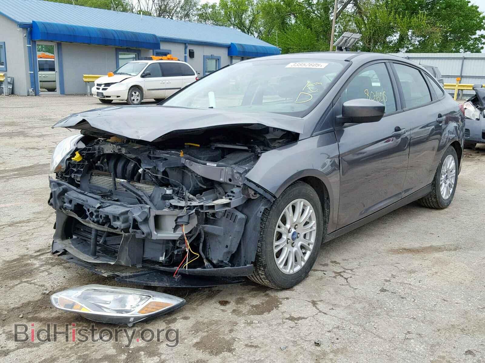 2012 FORD FOCUS SE - VIN: 1FAHP3F28CL107024 - Фото 2