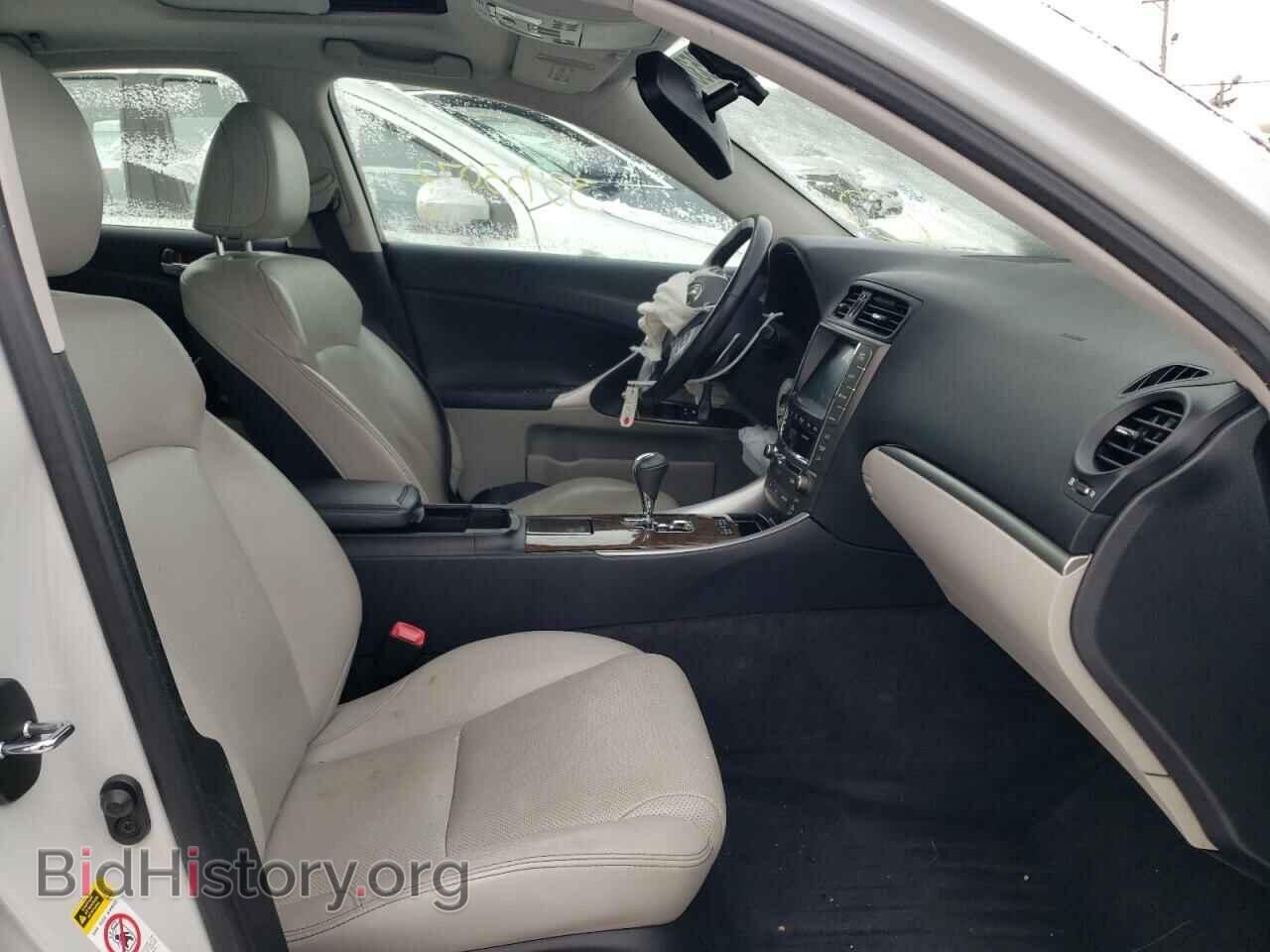 2011 LEXUS IS - VIN: JTHCF5C21B5045586 - Фото 5