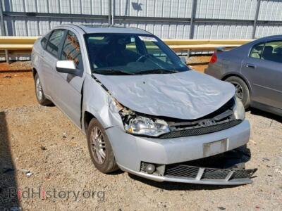 2008 Ford FOCUS SE, серебристый — VIN 1FAHP35N68W209133, Copart
