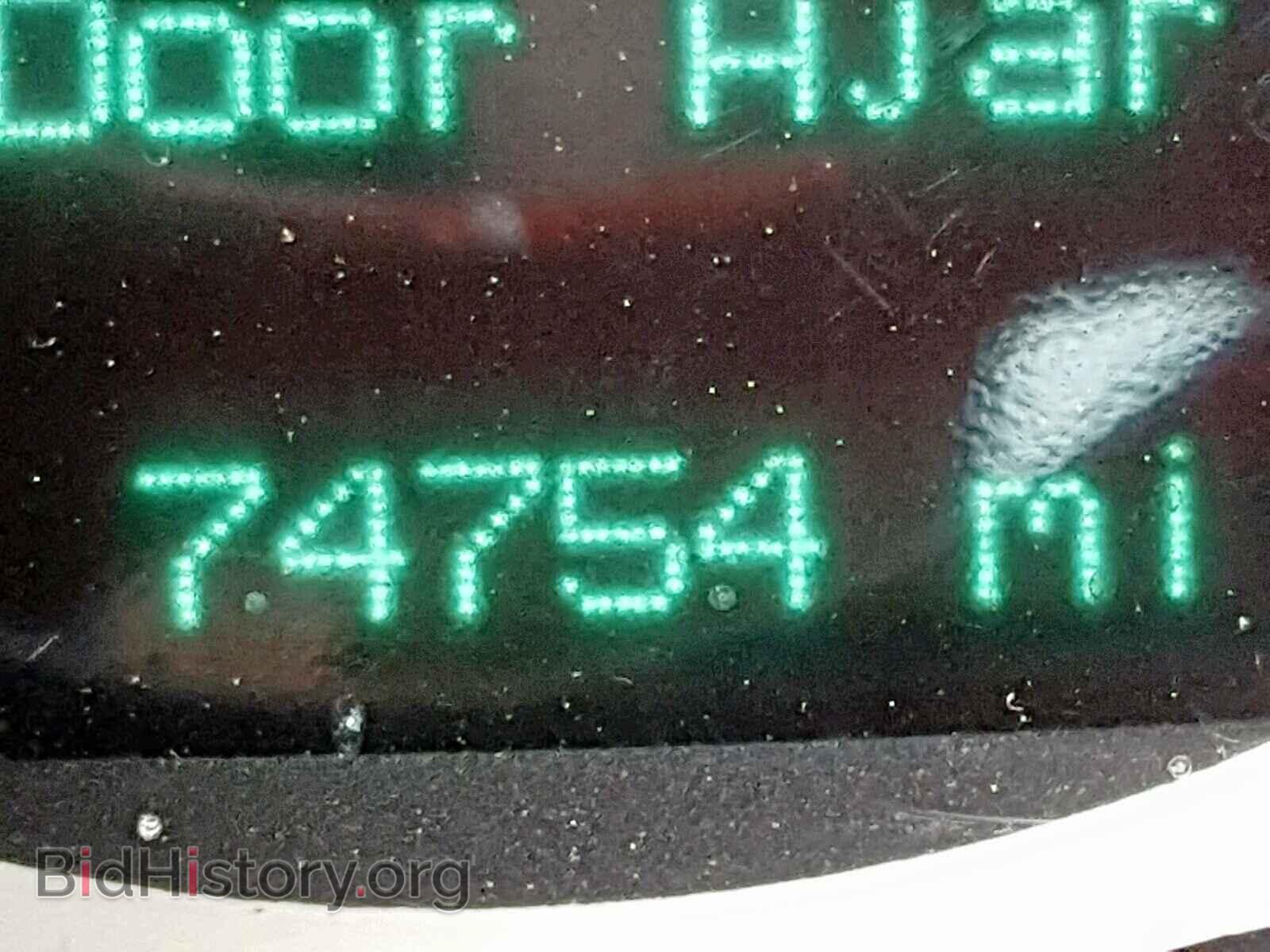 2014 DODGE CHALLENGER - VIN: 2C3CDYAG3EH307634 - Фото 8