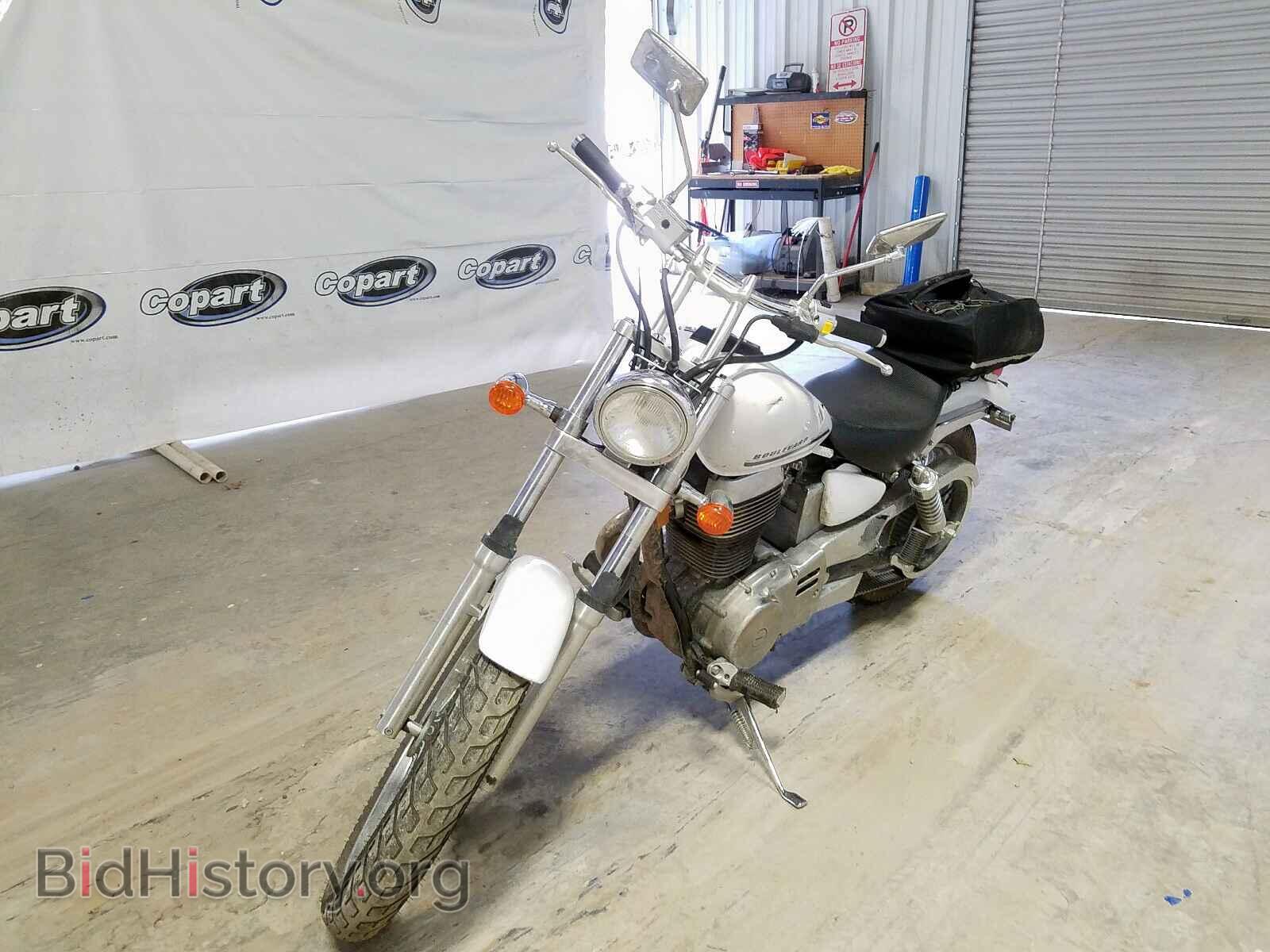 2016 SUZUKI BOULEVARD - VIN: JS1NP41A2G2106409 - Photo 2