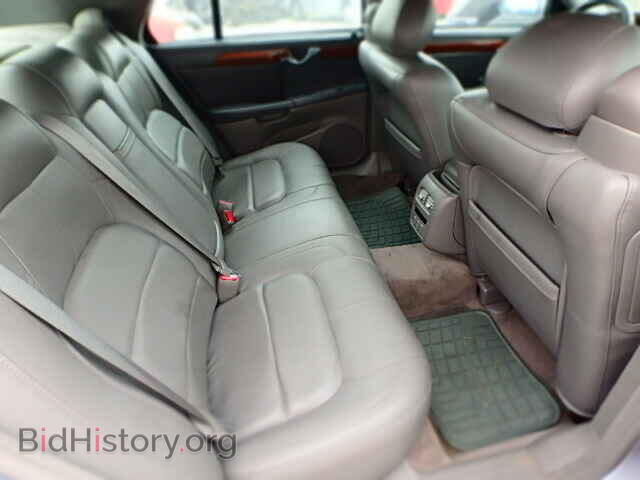 2005 CADILLAC DEVILLE - VIN: 1G6KD54Y35U241760 - Photo 6