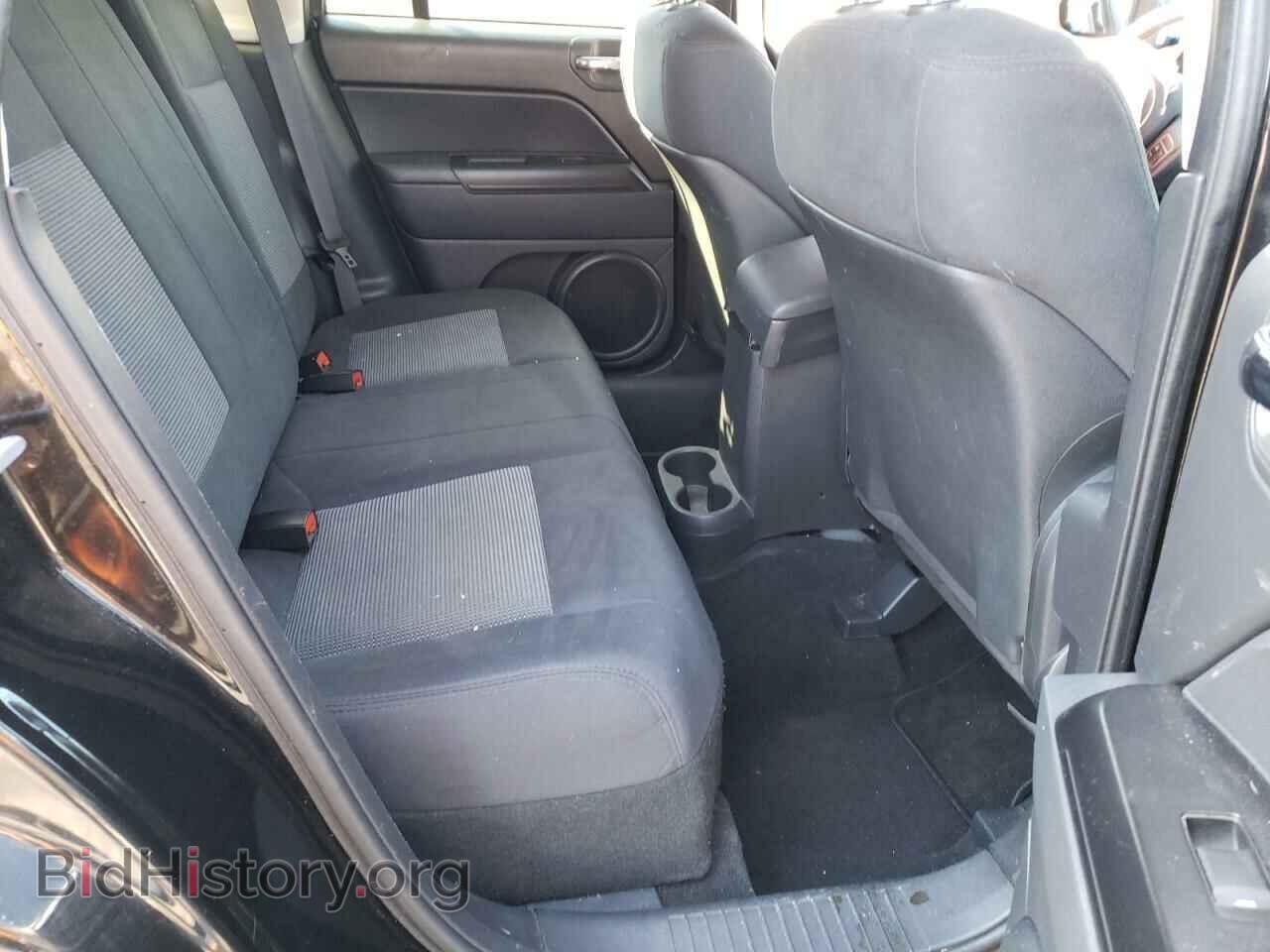 2011 JEEP COMPASS - VIN: 1J4NF1FB9BD201646 - Photo 6