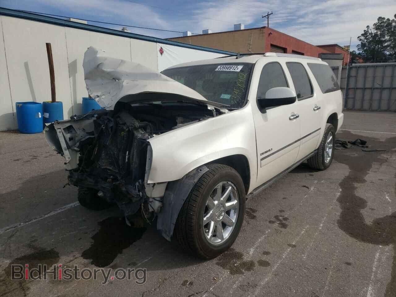 2011 GMC YUKON - VIN: 1GKS2MEF6BR202609 - Фото 2