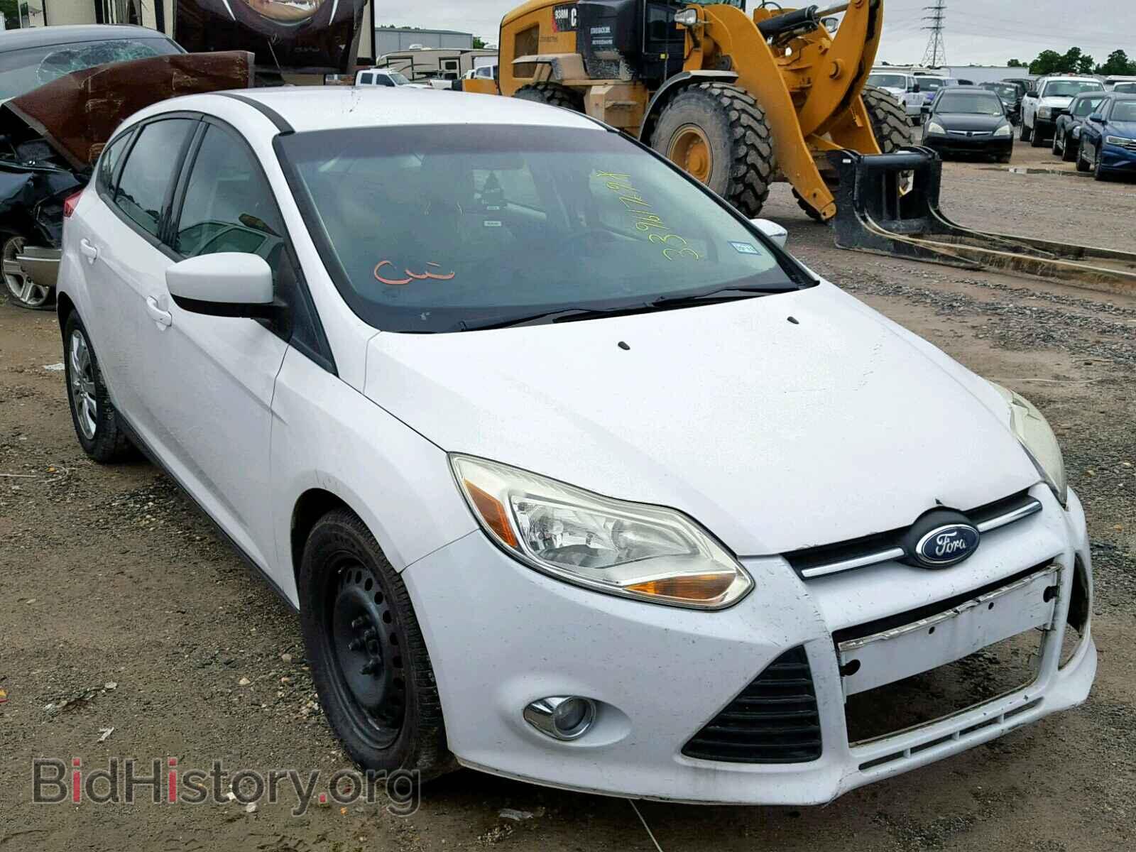 Фотография 1FAHP3K28CL332369 - FORD FOCUS SE 2012