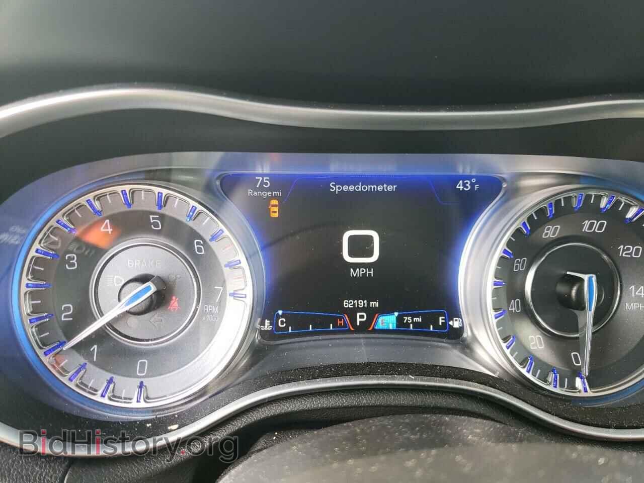 2017 CHRYSLER 300 - VIN: 2C3CCARG8HH648661 - Фото 8