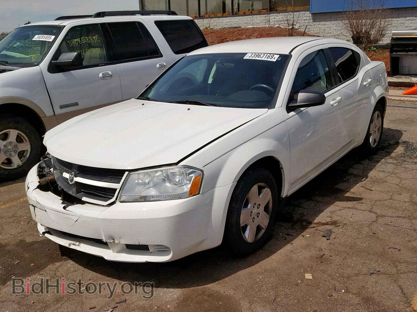 2010 DODGE AVENGER - VIN: 1B3CC4FB9AN157049 - Фото 2