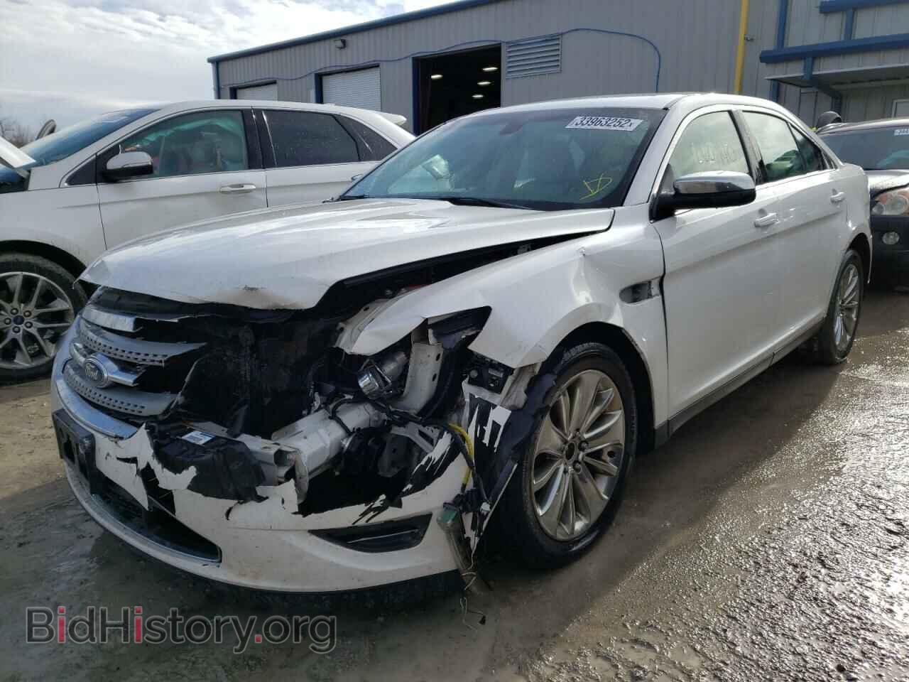 2011 FORD TAURUS - VIN: 1FAHP2FW0BG107118 - Фото 2