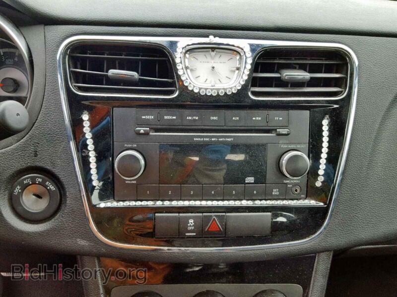 2012 Chrysler 200 (VIN 1C3CCBAB2CN292102) — photo 9 of 10