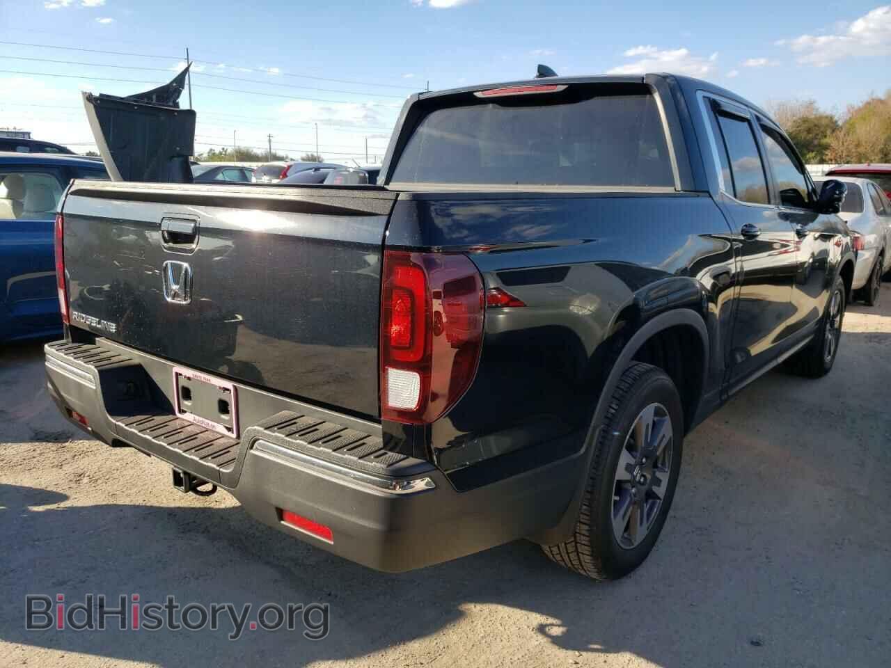 2018 HONDA RIDGELINE - VIN: 5FPYK2F69JB000559 - Фото 4