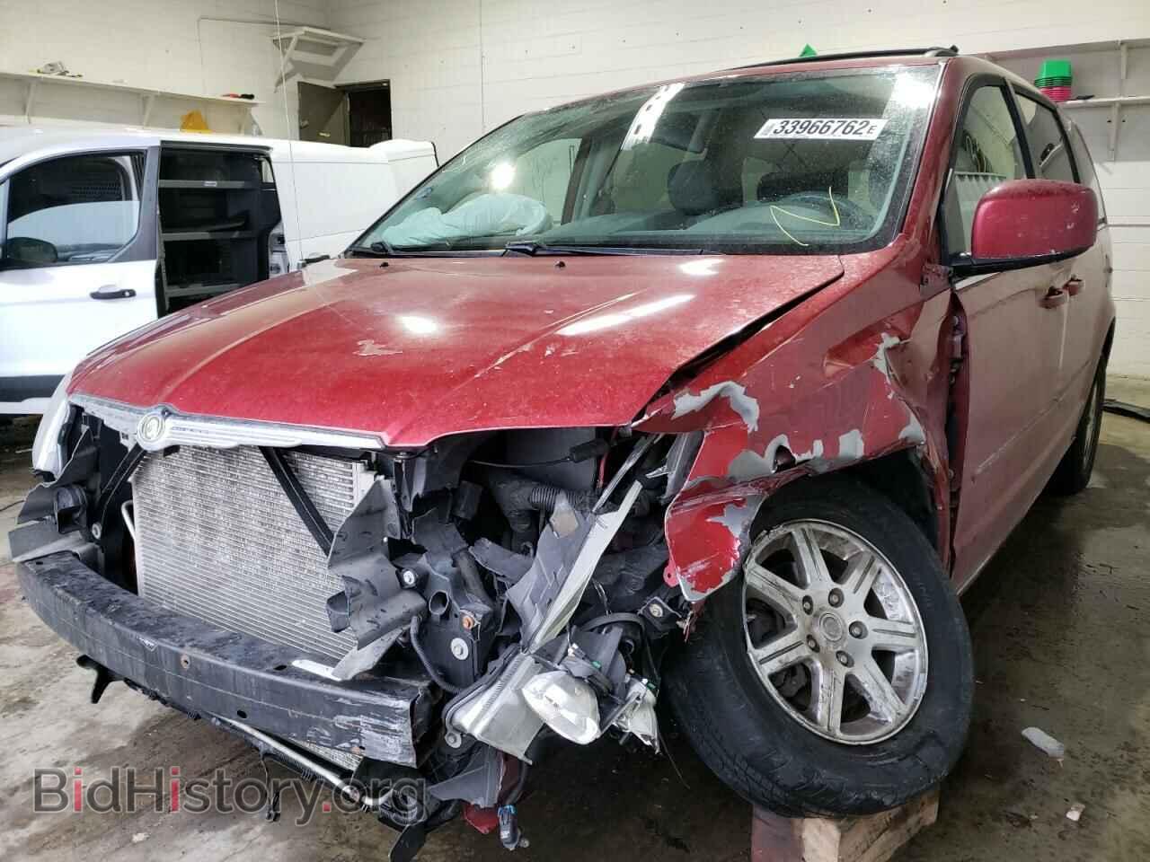2008 CHRYSLER MINIVAN - VIN: 2A8HR54P78R610288 - Фото 2