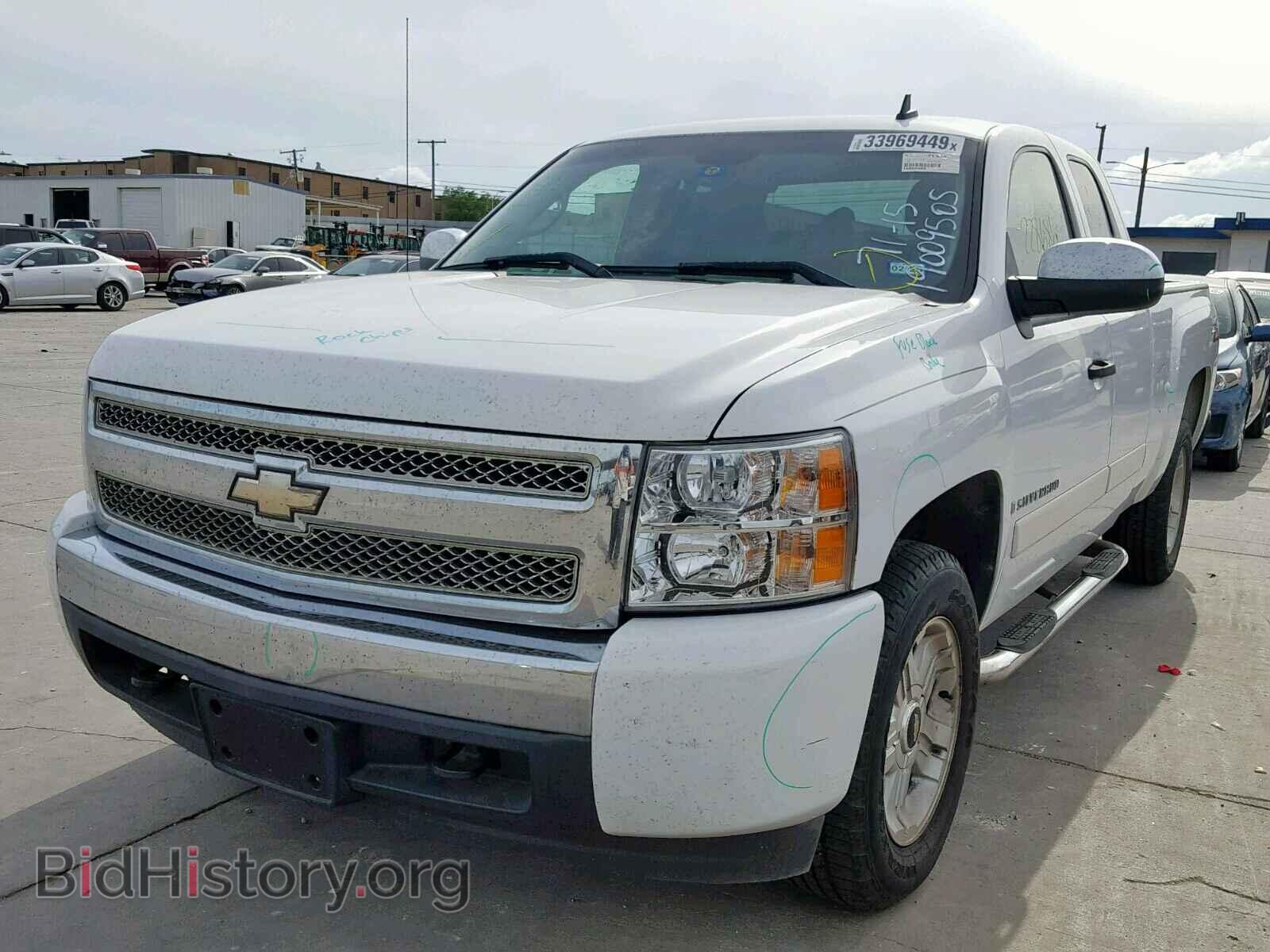 2007 CHEVROLET SILVERADO - VIN: 2GCEC19C071718422 - Photo 2