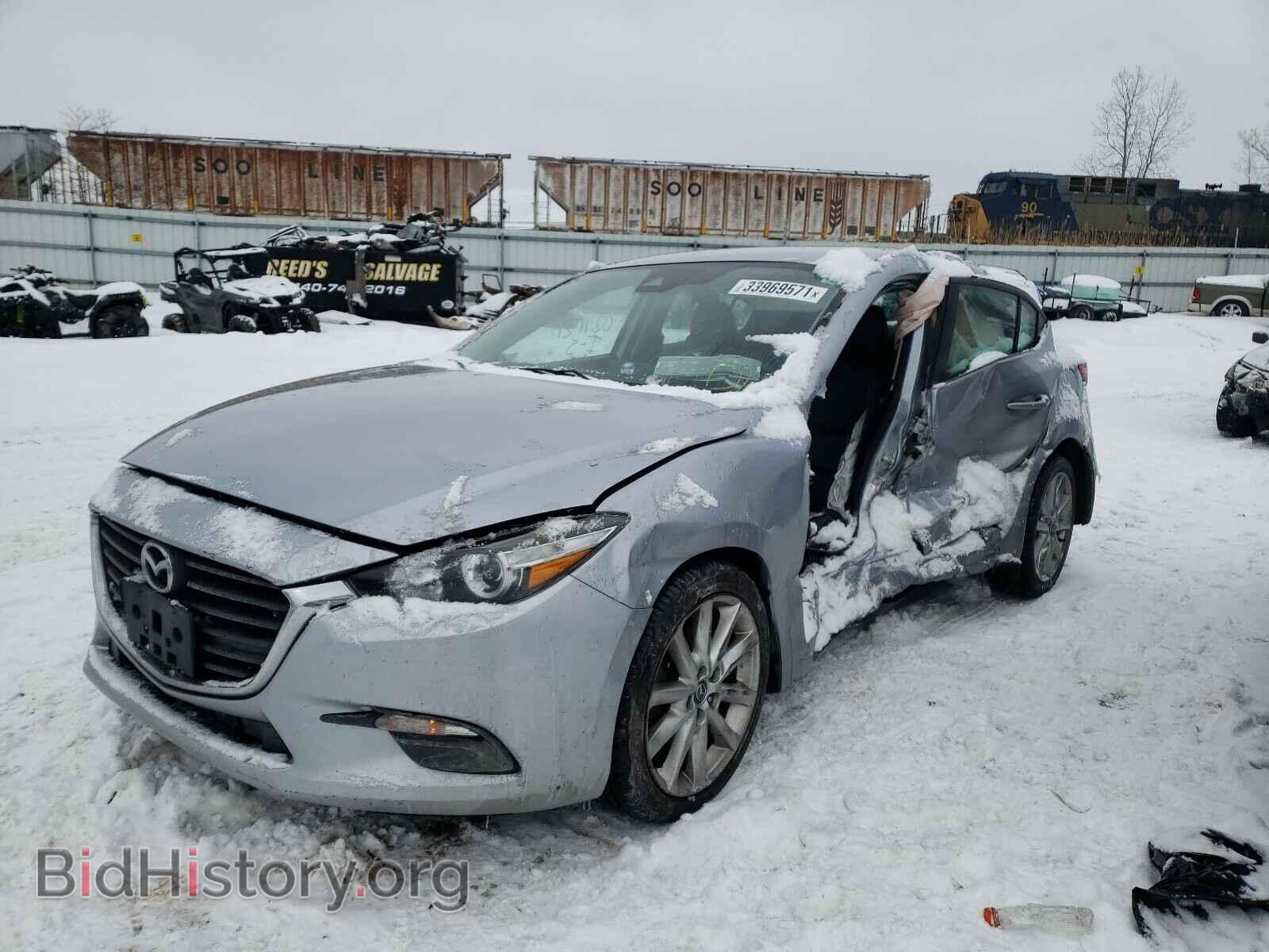 2017 MAZDA 3 - VIN: 3MZBN1V74HM106981 - Photo 2