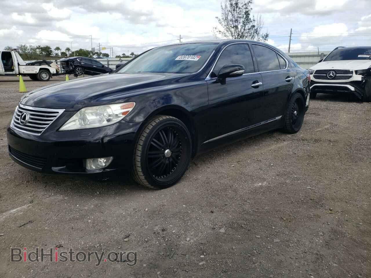 2011 LEXUS LS460 - VIN: JTHBL5EF8B5107618 - Photo 2