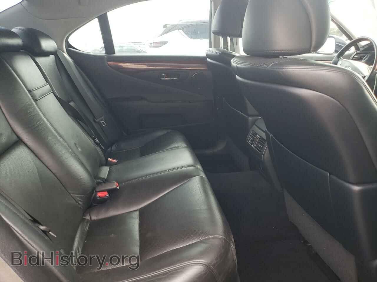 2011 LEXUS LS460 - VIN: JTHBL5EF8B5107618 - Photo 6